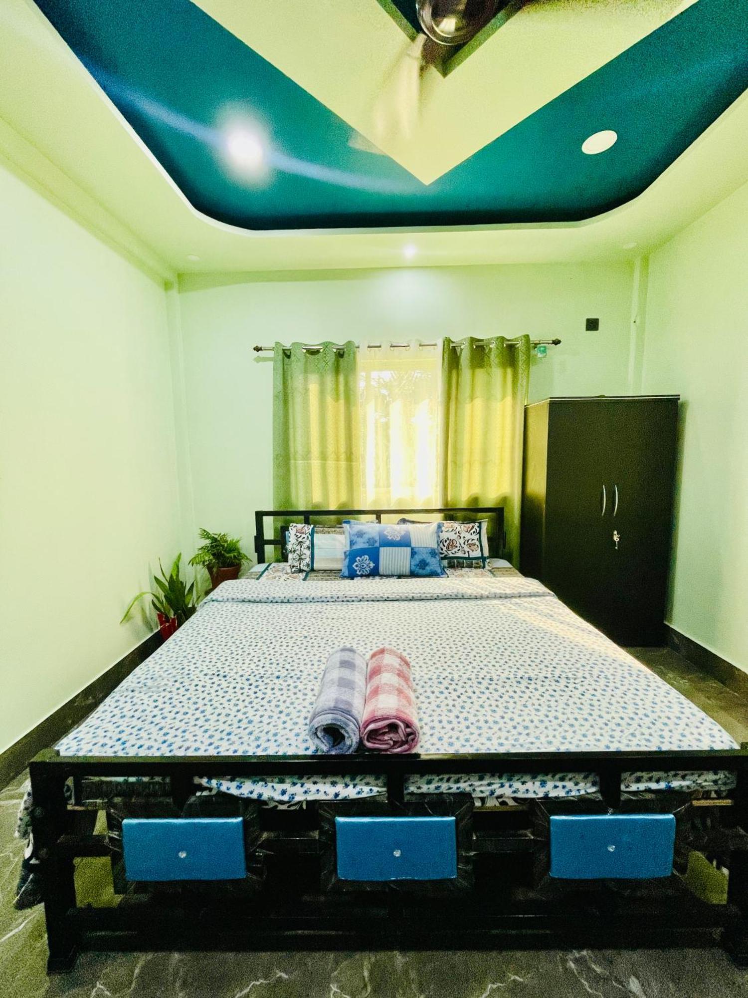 Deka'S Homestay Tezpur Eksteriør billede