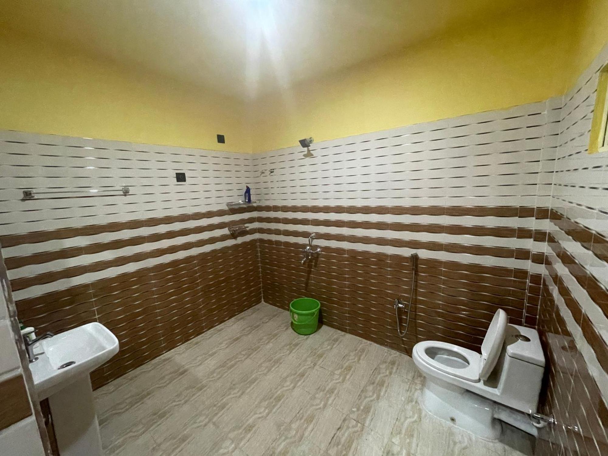 Deka'S Homestay Tezpur Eksteriør billede